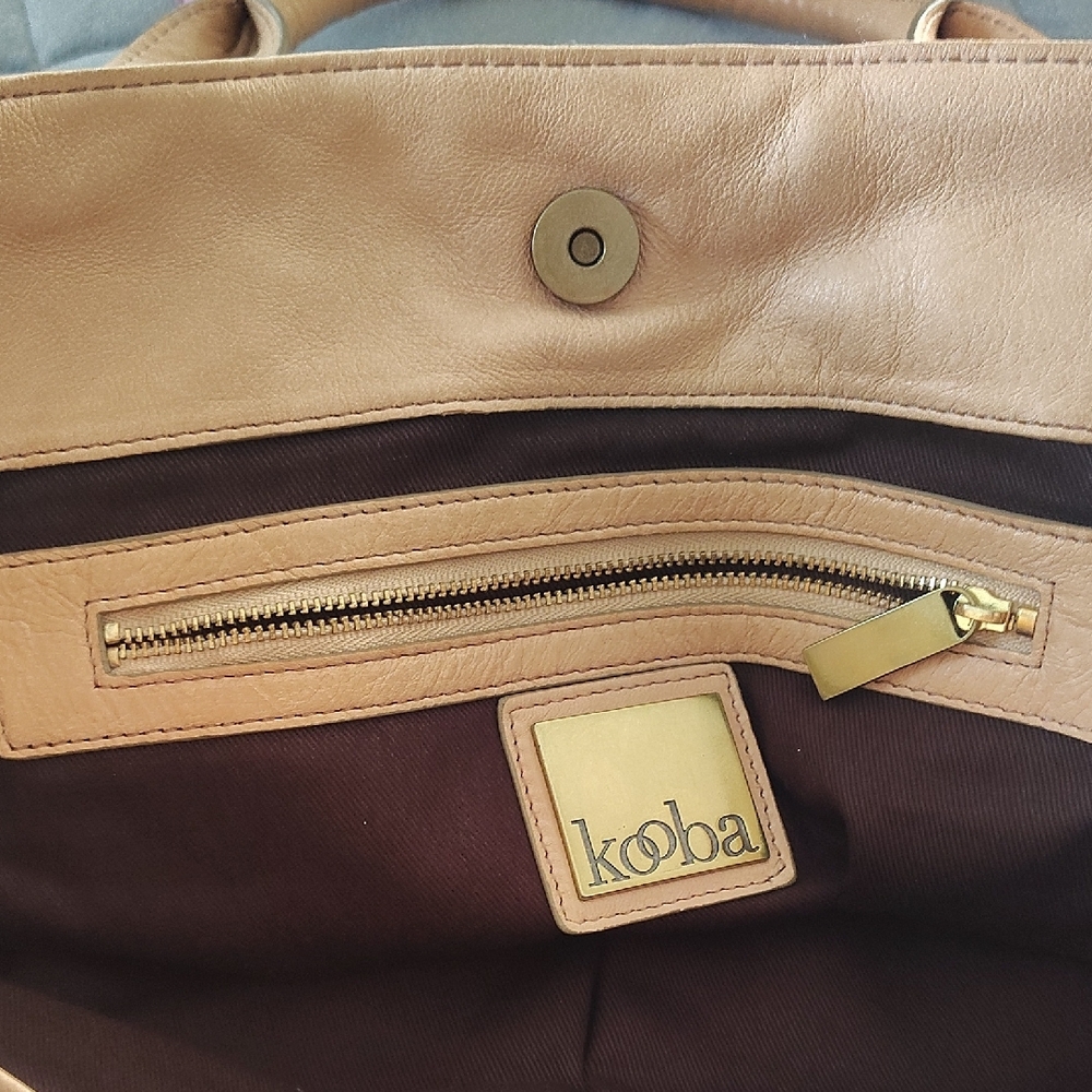 Kooba Natural Tan Elegant Leather Tote with Buckle Accents - Picture 8 of 14